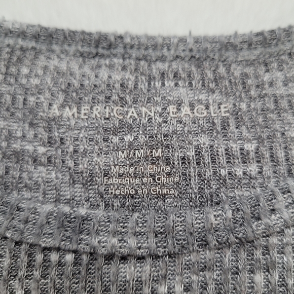 AMERICAN EAGLE Crop Top with Ruffled Edges (Medium) - Picture 3 of 8